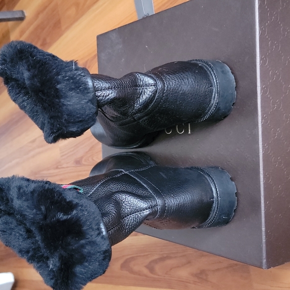 Authentic Gucci boots - Picture 5 of 6